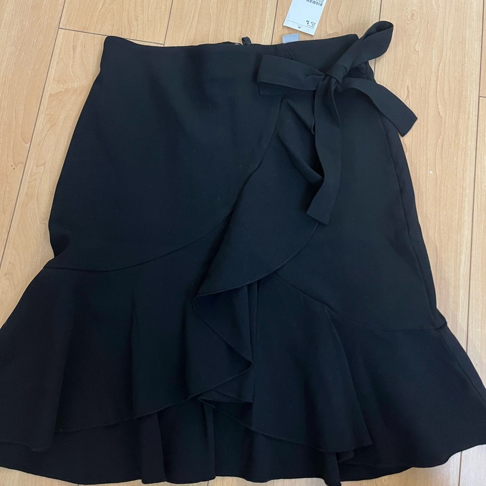 H&M Ruffle Skirt NWT